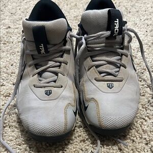 Nike Trout Grey boys baseball cleats